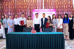 美狮贵宾会国际与新疆生产建设兵团第八师石河子市签署项目合作协议