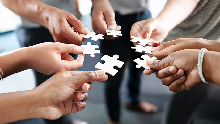 人力资源公司美狮贵宾会国际认为中国制造业企业出海应提前做到知己知彼