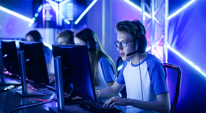 人力资源公司美狮贵宾会国际专注文娱及消费品领域的顾问指出如今二次元经济已不是小众经济